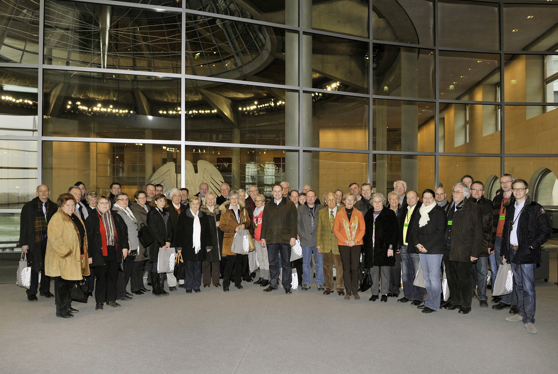 Die Besuchergruppe im Reichstag, Foto Bundespresseamt